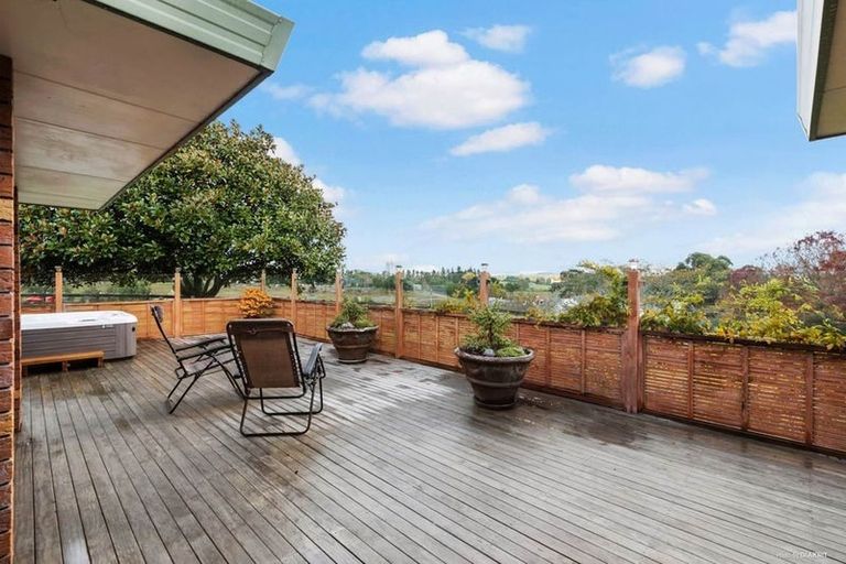 Photo of property in 98a Pukekohe East Road, Pukekohe, 2677