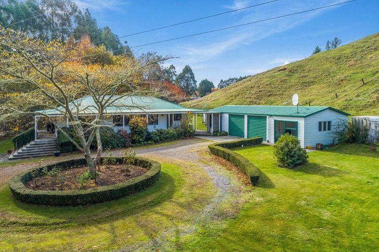 Photo of property in 197 Whangamata Road, Kinloch, Taupo, 3377