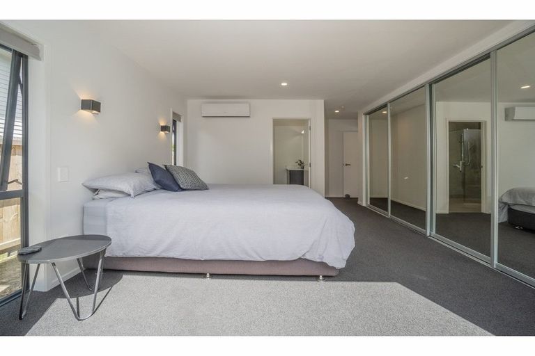 Photo of property in 30 Accolage Boulevard, Kumeu, 0810