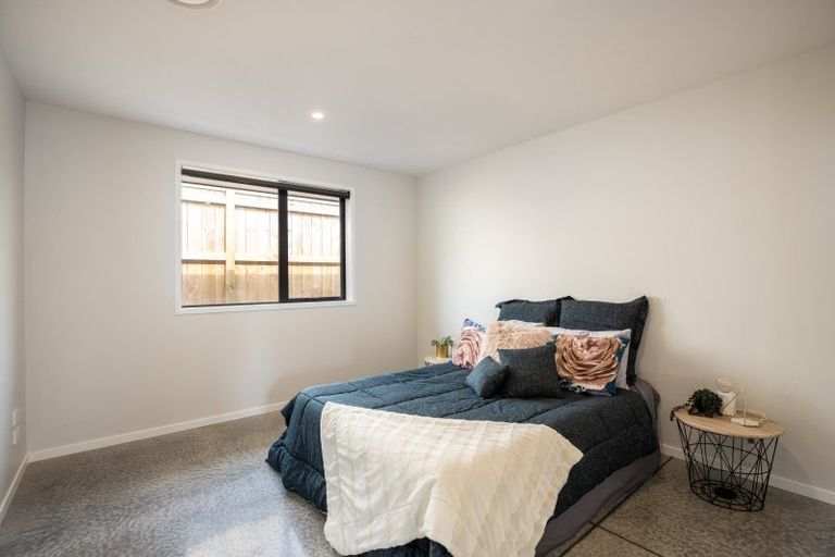 Photo of property in 16 Masters Lane, Waitara, 4320