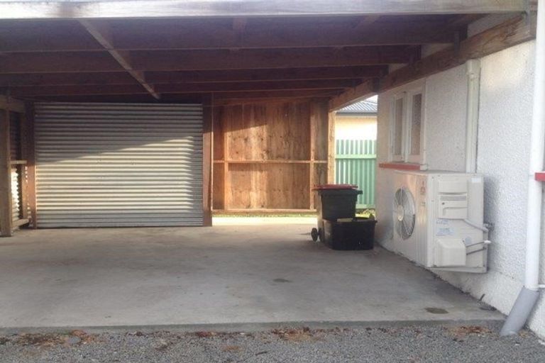 Photo of property in 71 Parsonage Road, Waimate, 7924