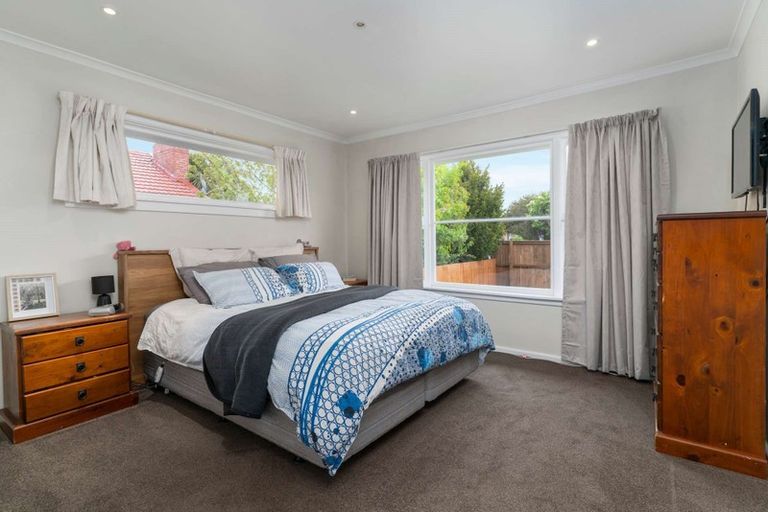 Photo of property in 16 Farrington Avenue, Bishopdale, Christchurch, 8053