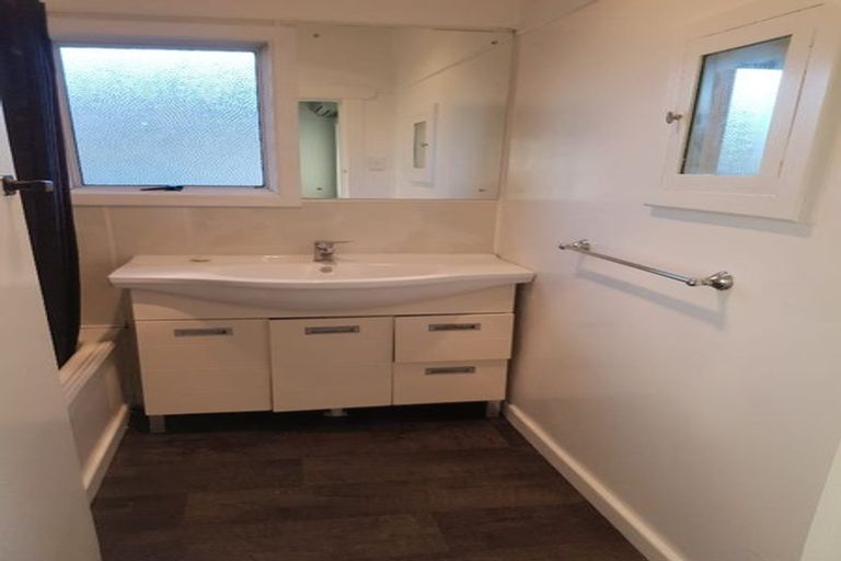 Photo of property in 74 Stobo Street, Grasmere, Invercargill, 9810