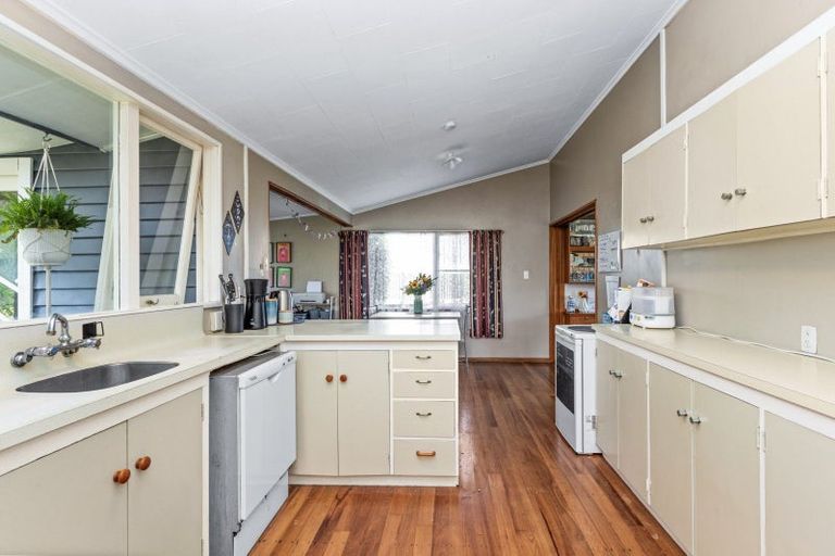 Photo of property in 11 Len Davis Terrace, Pirimai, Napier, 4112