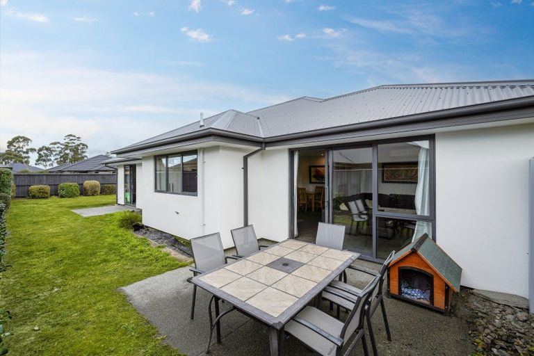 Photo of property in 20 Tara Crescent, Woodend, 7610