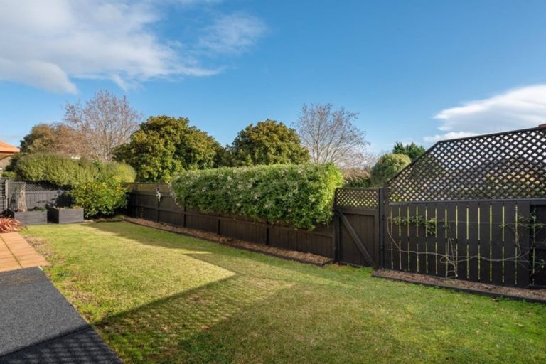 Photo of property in 12 Kestrel Avenue, Welcome Bay, Tauranga, 3112