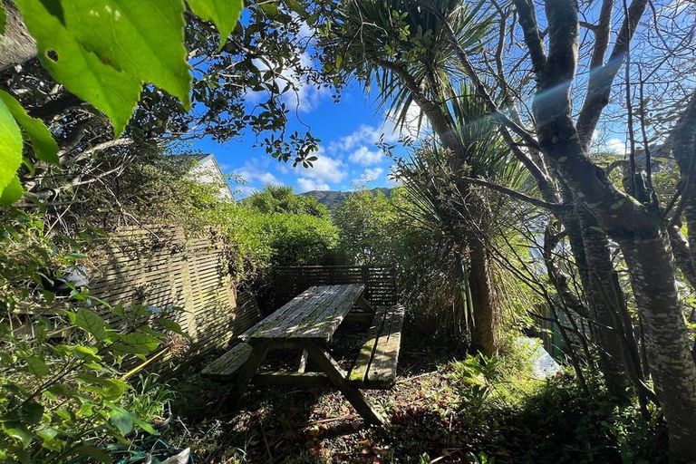 Photo of property in 48 Victory Avenue, Karori, Wellington, 6012