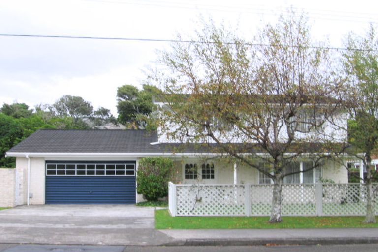 Photo of property in 46 Ngaio Road, Waikanae, 5036