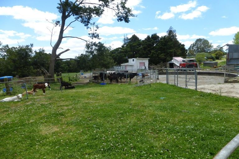 Photo of property in 112 Mountain View Road, Hikurangi, 0114