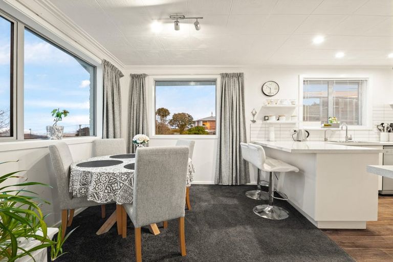 Photo of property in 8 Strode Street, Halfway Bush, Dunedin, 9010