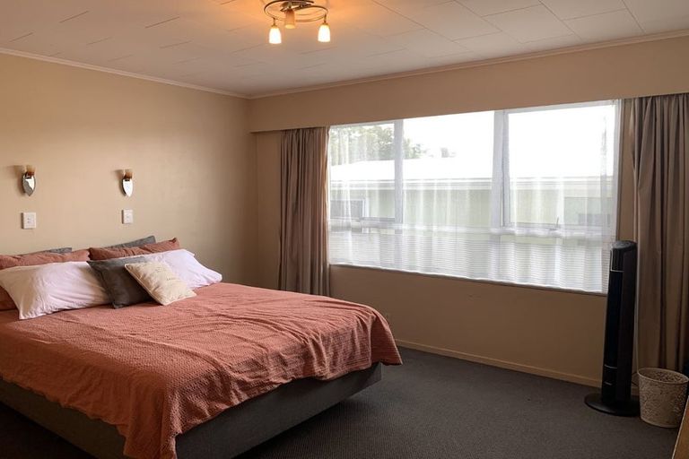 Photo of property in 173 Tait Drive, Greenmeadows, Napier, 4112