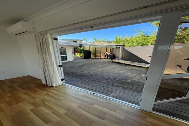 Photo of property in 9 Wolsley Avenue, Milford, Auckland, 0620