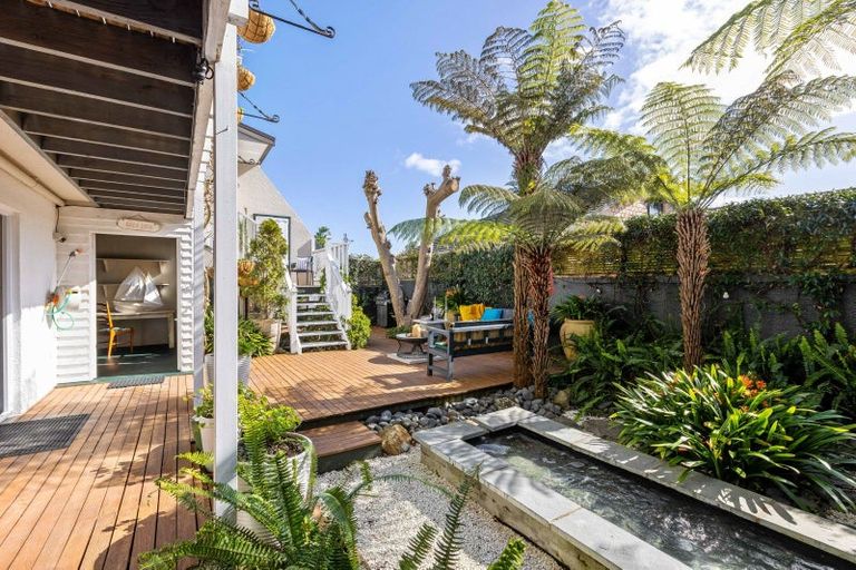 Photo of property in 3/6 Brown Street, Manly, Whangaparaoa, 0930