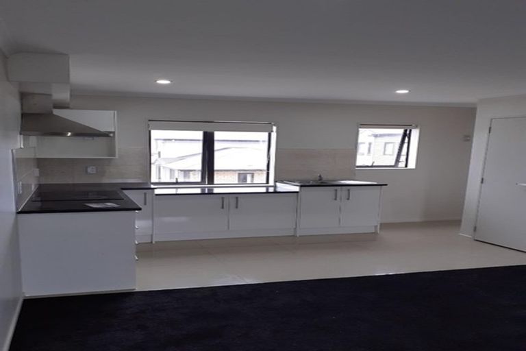 Photo of property in 4/8 Kerrs Road, Wiri, Auckland, 2104