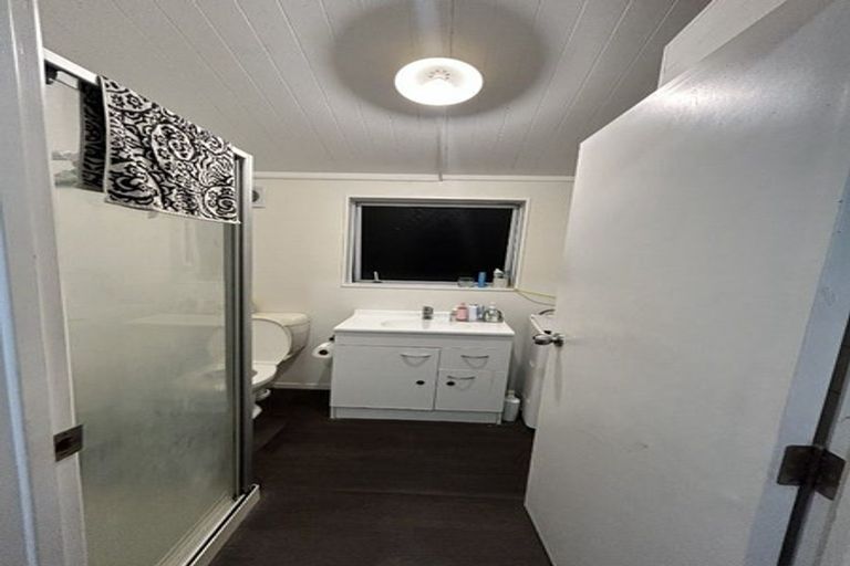 Photo of property in 11 Garth Place, Manurewa, Auckland, 2102