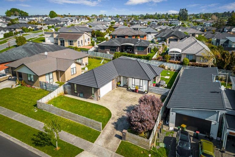 Photo of property in 5 Parlane Drive, Huapai, Kumeu, 0810