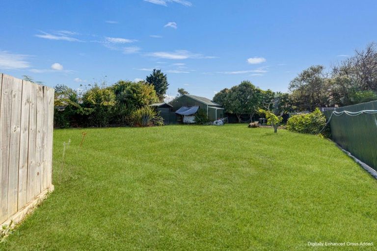 Photo of property in 48b Kings Drive, Levin, 5510