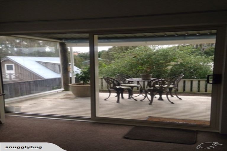 Photo of property in 1/2 Merwood Lane, Devonport, Auckland, 0624