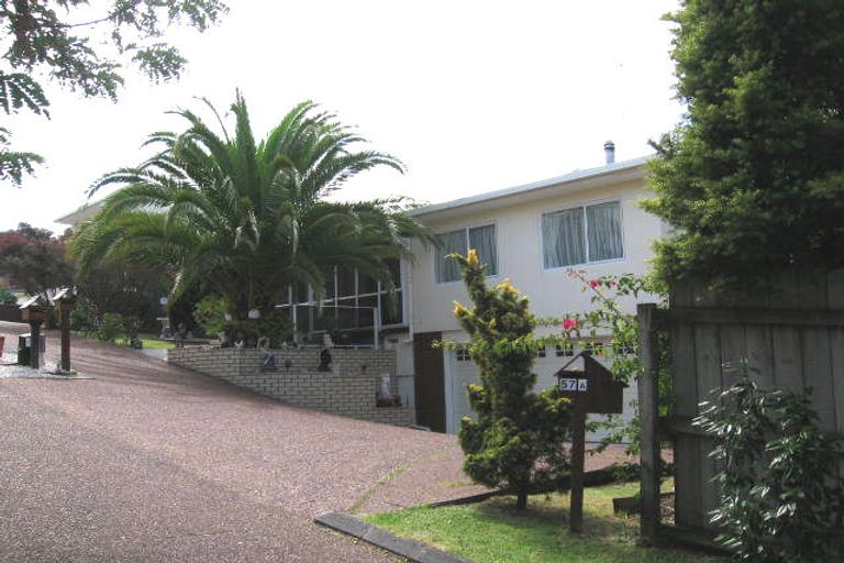 Photo of property in 2/57 Centorian Drive, Windsor Park, Auckland, 0632