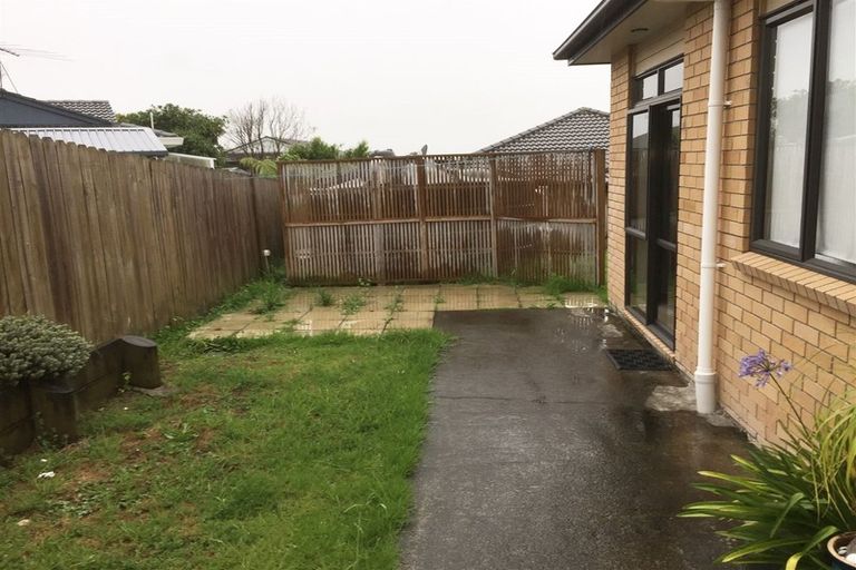 Photo of property in 248 Royal Road, Massey, Auckland, 0614