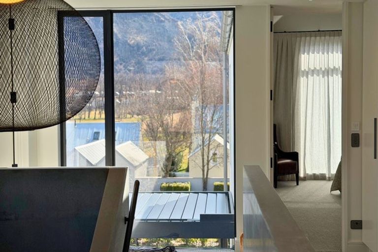 Photo of property in 31 Settlers Way, Arrowtown, 9371