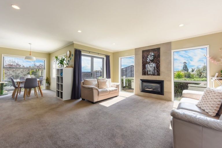 Photo of property in 17 Highview Drive, Wakatu, Nelson, 7011