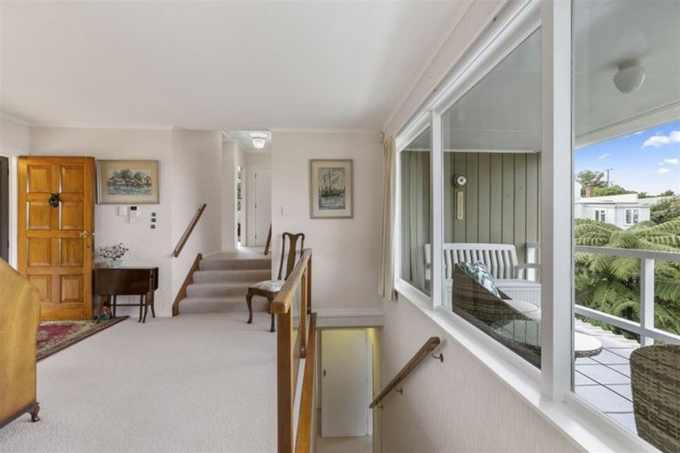 Photo of property in 39 Jubilee Road, Khandallah, Wellington, 6035