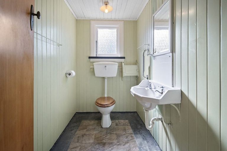 Photo of property in 11 Union Street, Hokowhitu, Palmerston North, 4410