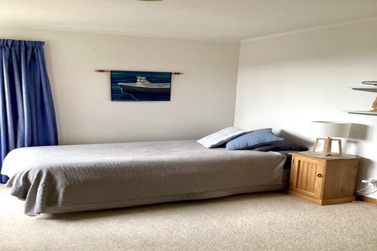 Photo of property in 11 Jordan Avenue, Tinwald, Ashburton, 7700