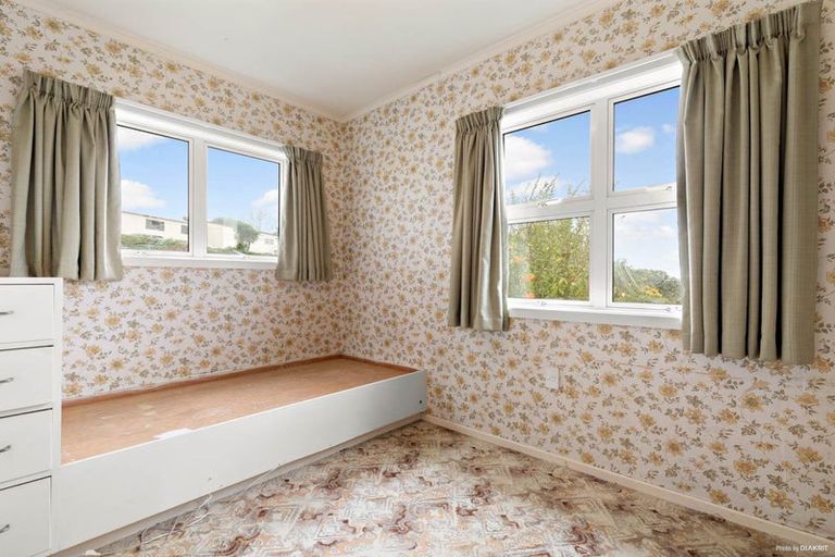 Photo of property in 31 Sunrise Avenue, Murrays Bay, Auckland, 0630