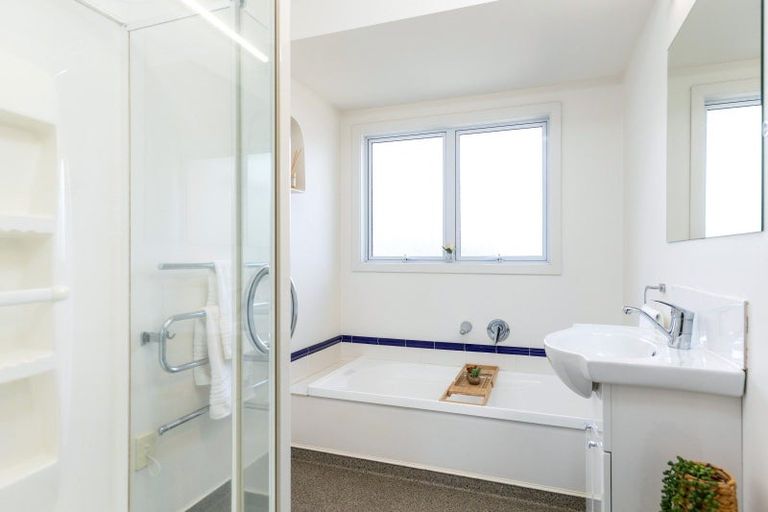 Photo of property in 121 Howick Road, Redwoodtown, Blenheim, 7201