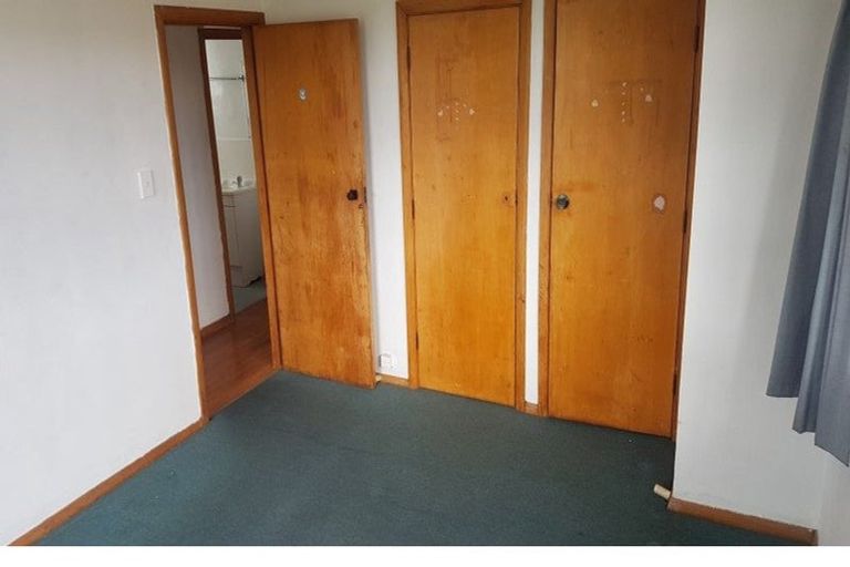 Photo of property in 5-7 Hazard Grove, Cannons Creek, Porirua, 5024