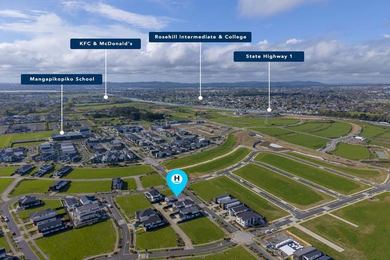 Photo of property in 35 Park Green Avenue, Rosehill, Papakura, 2113