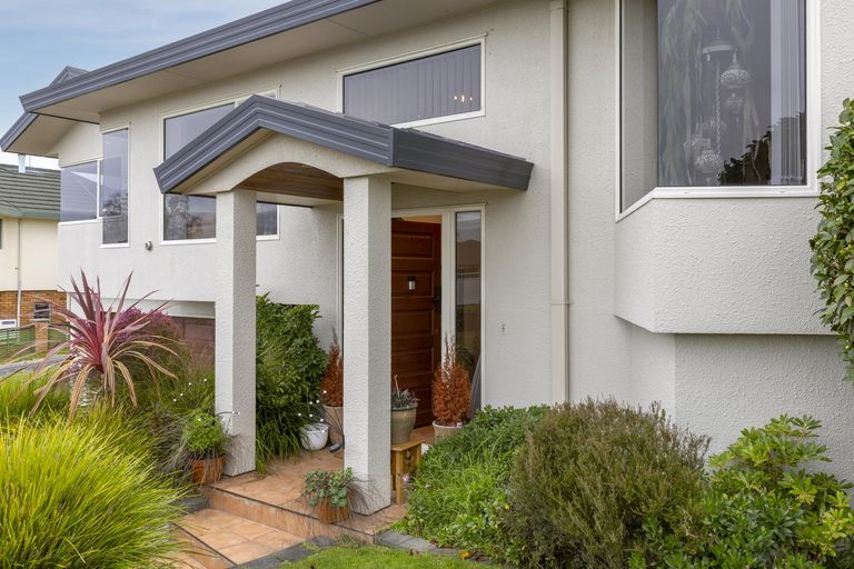 Photo of property in 16 Whetu Place, Nukuhau, Taupo, 3330