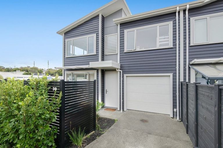 Photo of property in 30 Taitonga Lane, Stanmore Bay, Whangaparaoa, 0932