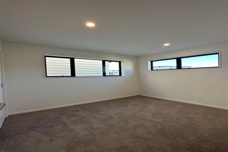 Photo of property in 103b Grove Road, Papakura, 2110