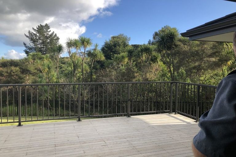 Photo of property in 1 Maraeariki Avenue, Orewa, 0931