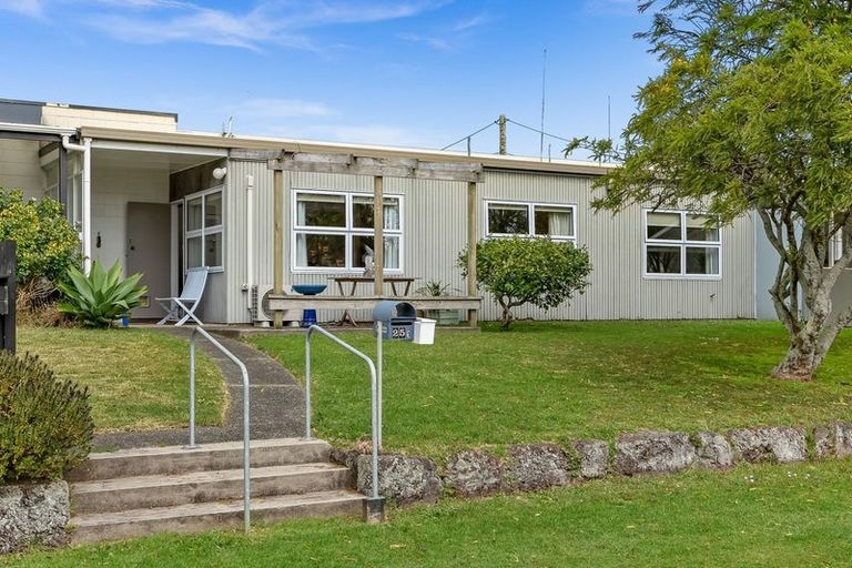 Photo of property in 1/25 Churchill Street, Kensington, Whangarei, 0112