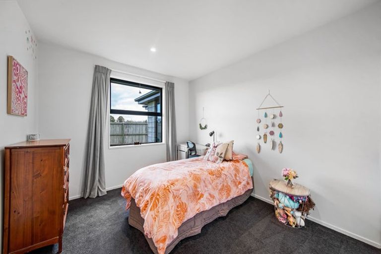 Photo of property in 56 Kingsdowne Drive, West Melton, 7618