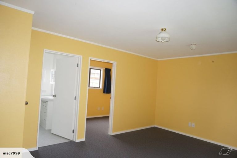 Photo of property in 71 The Esplanade, Westshore, Napier, 4110