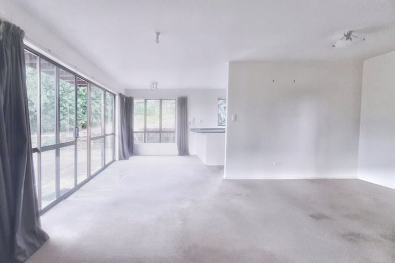 Photo of property in 24 Porowha Road, Westgate, Auckland, 0814