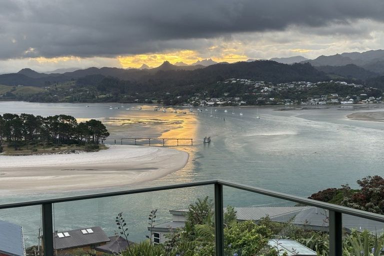 Photo of property in 197 Paku Drive, Tairua, 3508