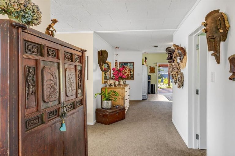 Photo of property in 95 Queen Street, Westport, 7825