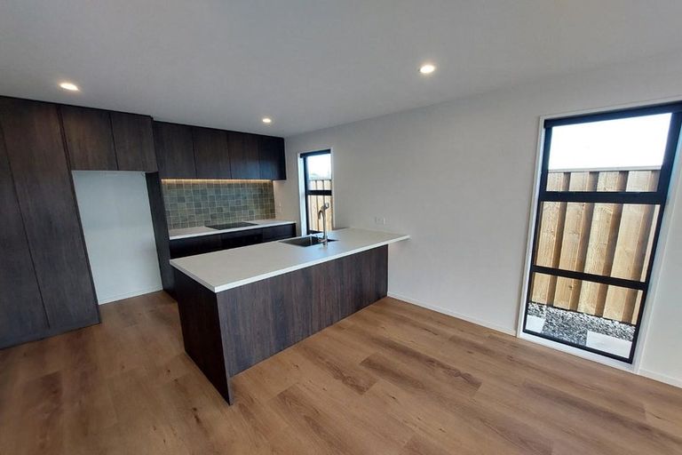 Photo of property in 28 Mcgrath Lane, Rangiora, 7400