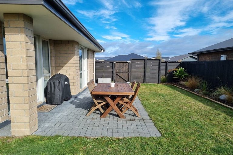 Photo of property in 22 Huka Heights Drive, Rangatira Park, Taupo, 3330