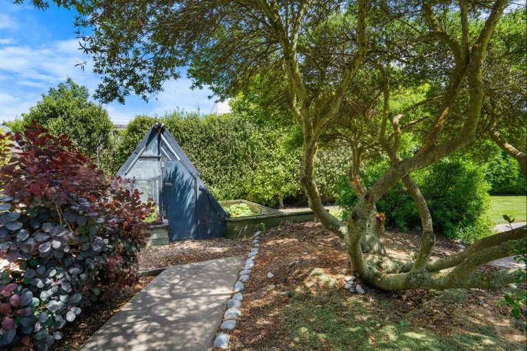 Photo of property in 72 Rotherham Drive, West Melton, 7618