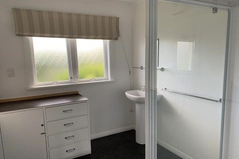Photo of property in 10 Sussex Street, Picton, 7220