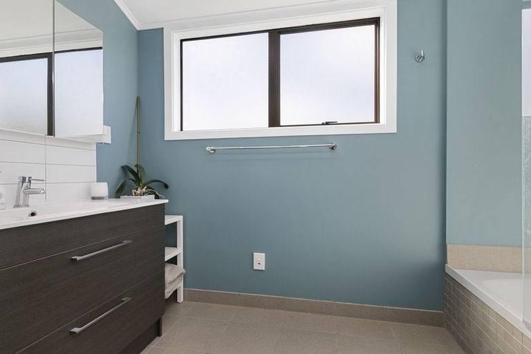 Photo of property in 14 Noel Street, Leamington, Cambridge, 3432