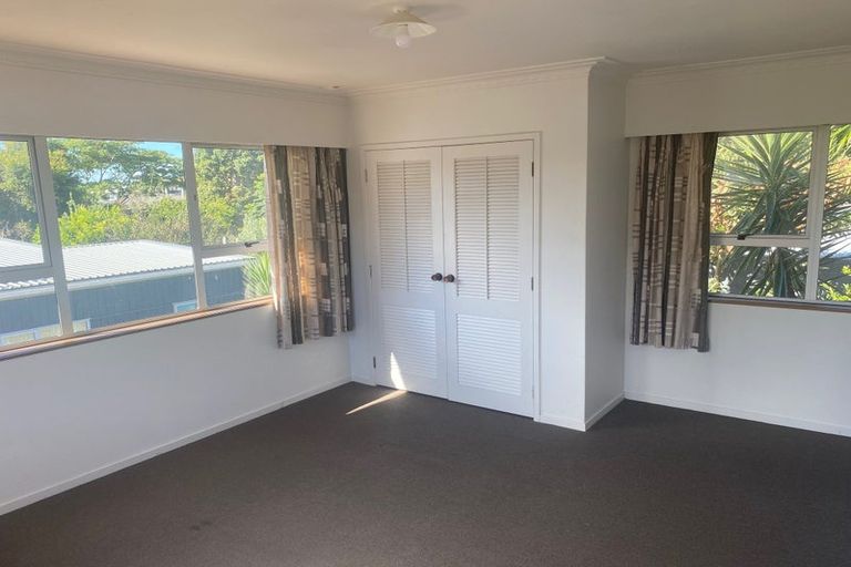 Photo of property in 3 Marama Place, One Tree Point, 0118