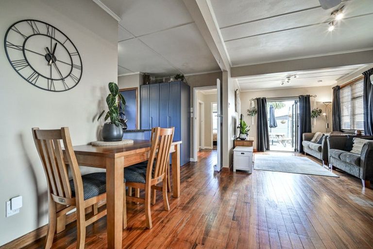 Photo of property in 2868 State Highway 50, Roys Hill, Hastings, 4175